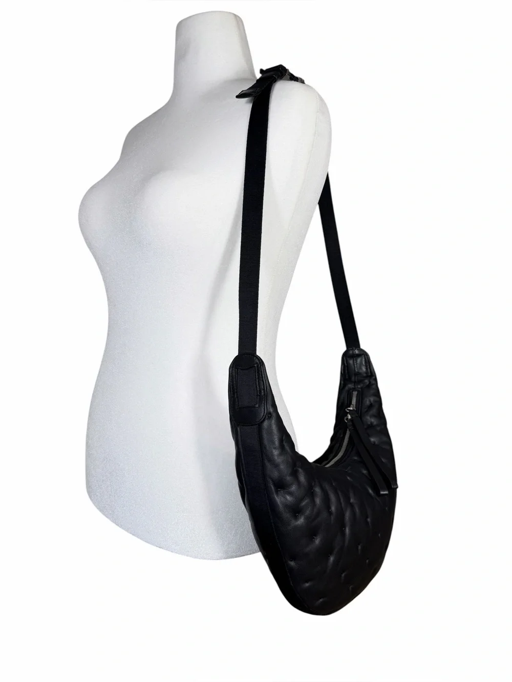 Rag&Bone Soft Black Leather Quilted/Dimpled Crescent Hobo Shoulder Bag NWOT